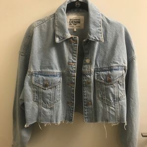 Chic Zara cropped 100% cotton jean jacket